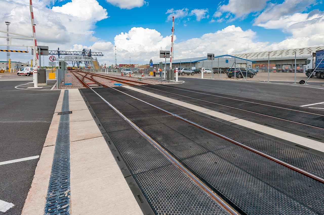 Baseplate installation at Felixstowe port