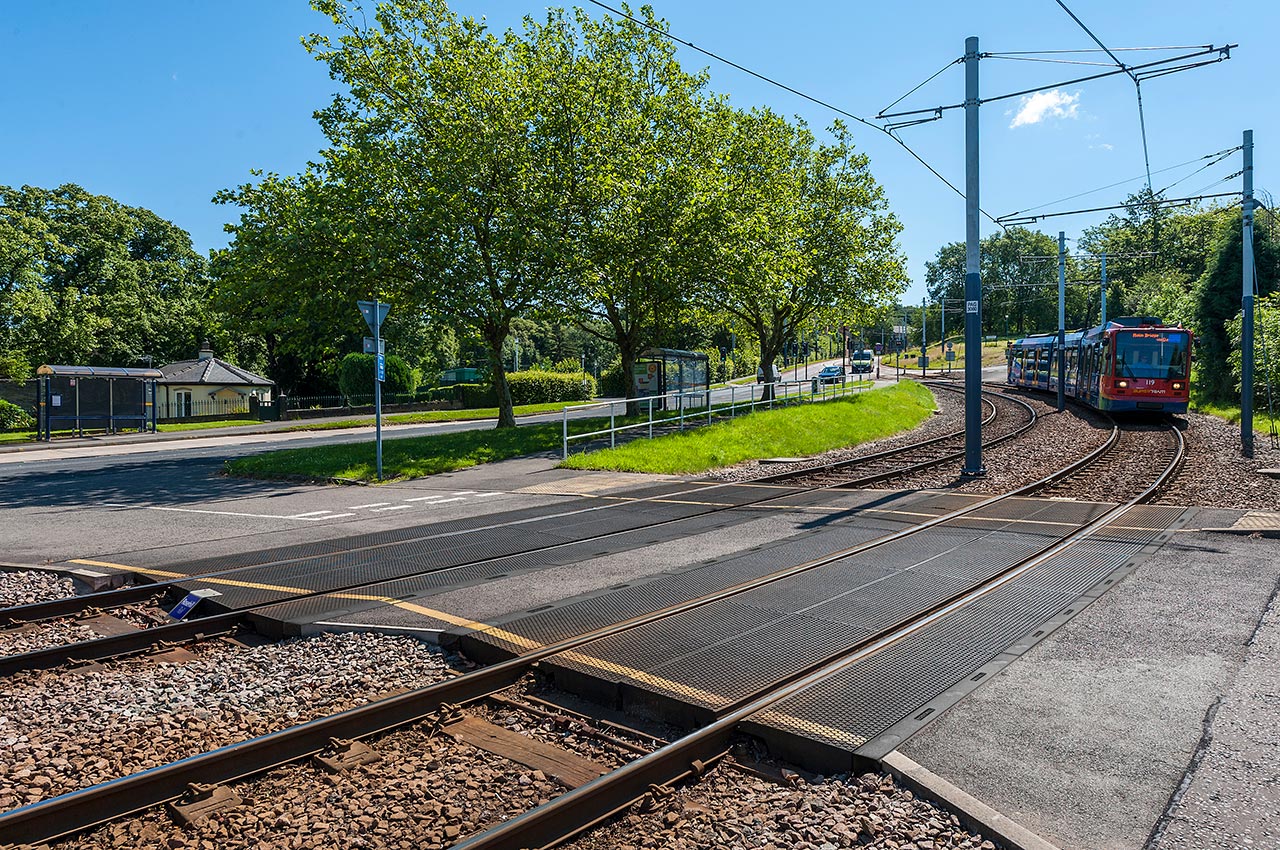 Baseplate crossing installation