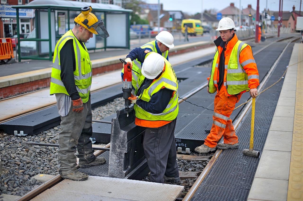 Cut-to-fit baseplate at Thornton Gate tram halt